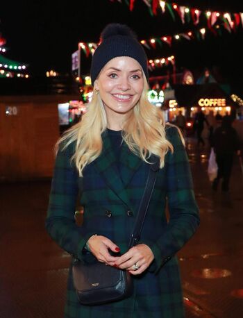 Holly willoughby page leaked private photo uncensored HD quality