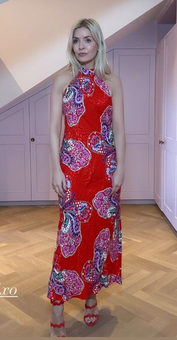 Holly willoughby page leaked private photo uncensored HD quality