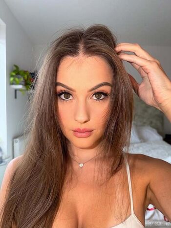 Hollyh leaked private photo uncensored HD quality