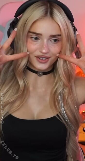 Honeypuu  page leaked private photo uncensored HD quality