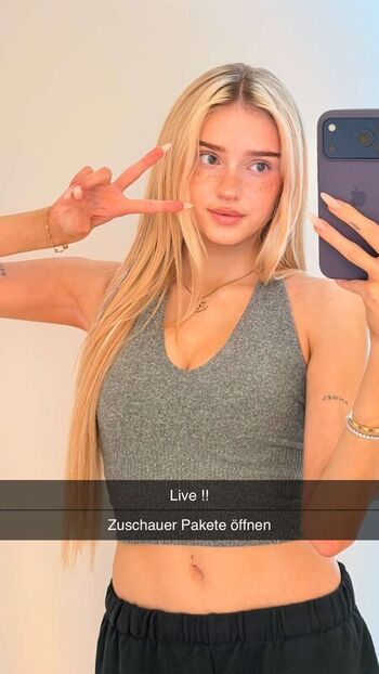 Honeypuu  page leaked private photo uncensored HD quality