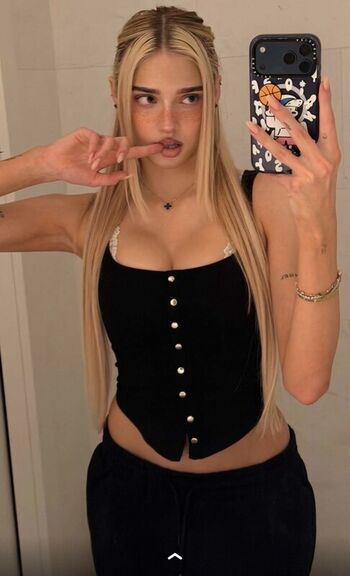 Honeypuu  page leaked private photo uncensored HD quality