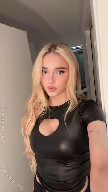 Honeypuu  page leaked private photo uncensored HD quality