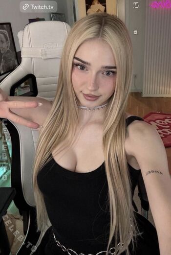 Honeypuu  page leaked private photo uncensored HD quality