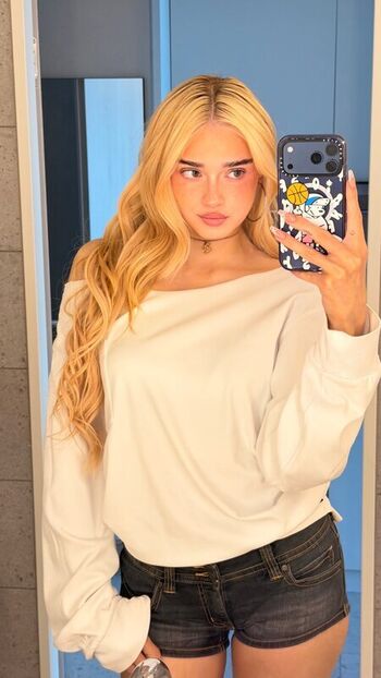 Honeypuu leaked private photo uncensored HD quality