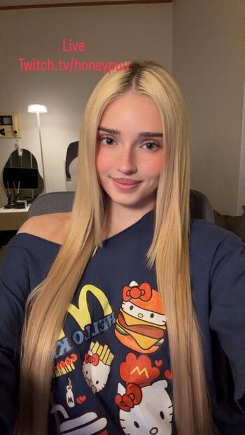 Honeypuu leaked private photo uncensored HD quality