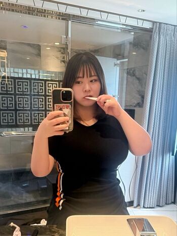 Hoshino ume leaked private photo uncensored HD quality