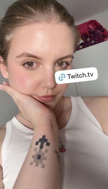 Hoxieloxie page leaked private photo uncensored HD quality