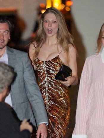 Hunter schafer page leaked private photo uncensored HD quality