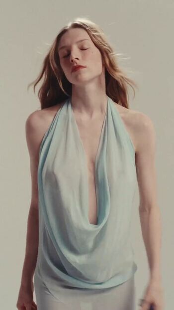 Hunter schafer page leaked private photo uncensored HD quality