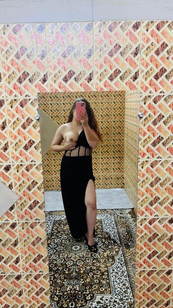 Indian naughty stuff page leaked private photo uncensored HD quality