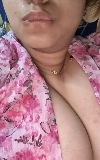 Indian naughty stuff page leaked private photo uncensored HD quality