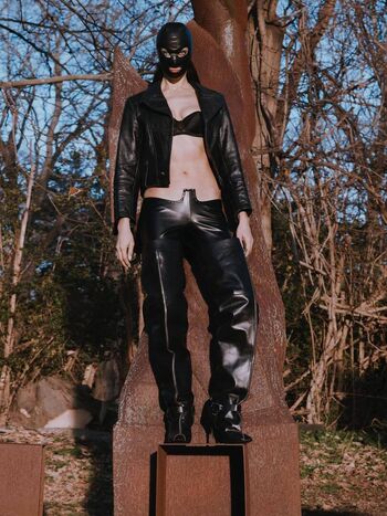 Irina shayk  page leaked private photo uncensored HD quality