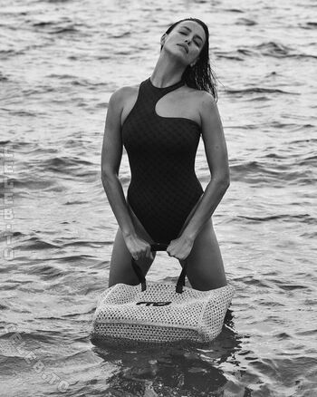 Irina shayk  page leaked private photo uncensored HD quality