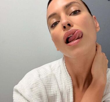 Irina shayk  page leaked private photo uncensored HD quality