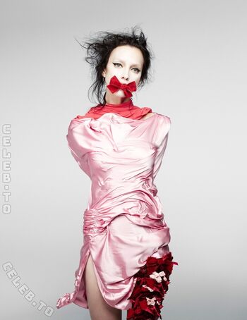 Irina shayk  page leaked private photo uncensored HD quality