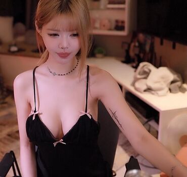 Irissiri page leaked private photo uncensored HD quality