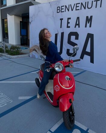 Isabeau levito page leaked private photo uncensored HD quality