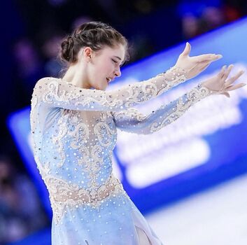 Isabeau levito leaked private photo uncensored HD quality