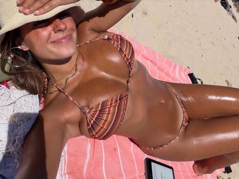 Isabella lauren  page leaked private photo uncensored HD quality