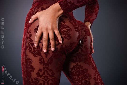 Istripper  page leaked private photo uncensored HD quality