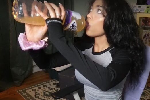 Itssunpi leaked private photo uncensored HD quality