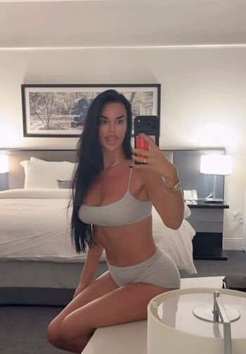 Ivana knoll page leaked private photo uncensored HD quality
