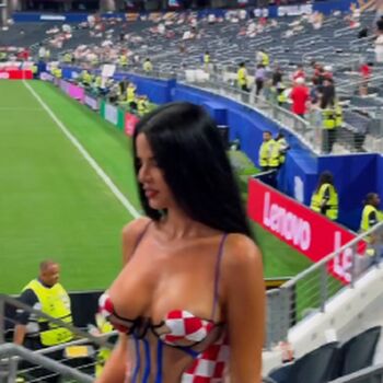 Ivana knoll page leaked private photo uncensored HD quality