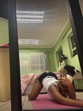 Ivyafterdark page leaked private photo uncensored HD quality