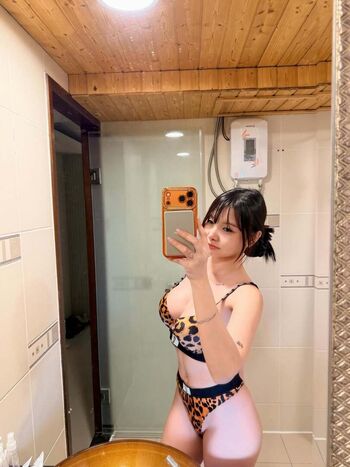 Ivyyvon leaked private photo uncensored HD quality