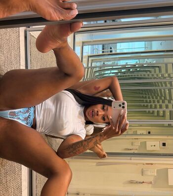 Izaa van dunm leaked private photo uncensored HD quality