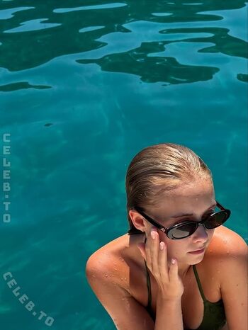 Izaandelle leaked private photo uncensored HD quality