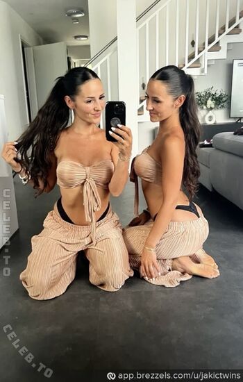 Jakic twins  page leaked private photo uncensored HD quality