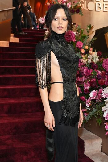 Jenna ortega  page leaked private photo uncensored HD quality