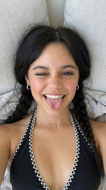 Jenna ortega  page leaked private photo uncensored HD quality