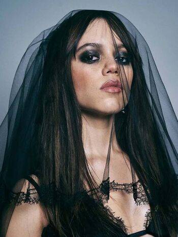 Jenna ortega  page leaked private photo uncensored HD quality