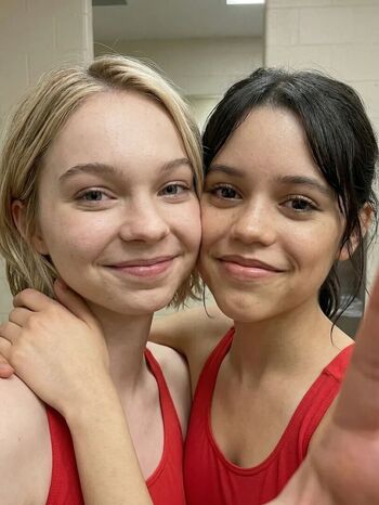 Jenna ortega  page leaked private photo uncensored HD quality