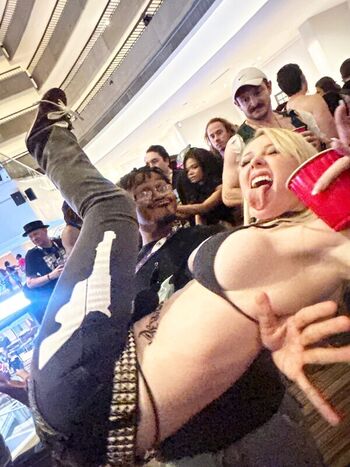 Jennalynnmeowri leaked private photo uncensored HD quality