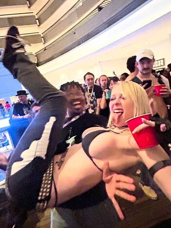 Jennalynnmeowri leaked private photo uncensored HD quality