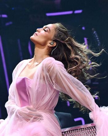 Jennifer lopez  page leaked private photo uncensored HD quality