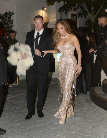 Jennifer lopez  page leaked private photo uncensored HD quality