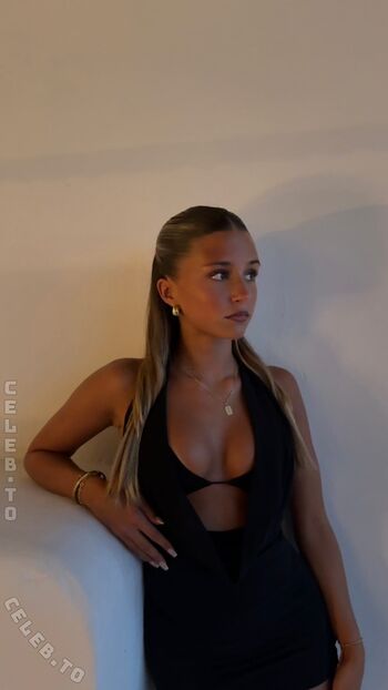 Josefine scholl page leaked private photo uncensored HD quality