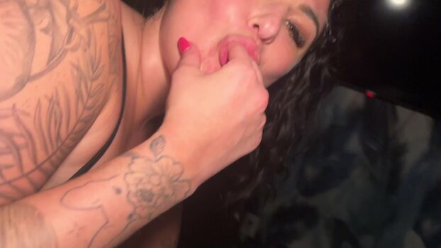 Josiejaxxon hotwife leaked private photo uncensored HD quality