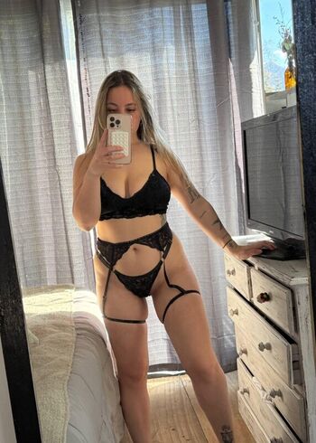 Joyfuljasminejester leaked private photo uncensored HD quality