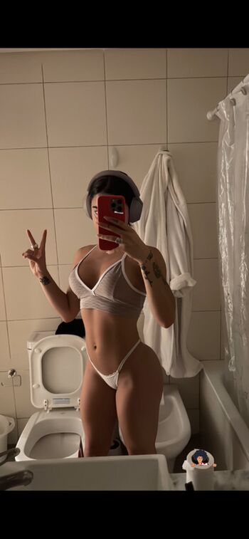Juli savioli page leaked private photo uncensored HD quality