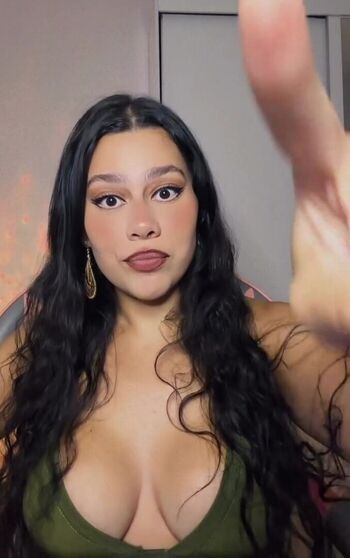 Julia alvarenga page leaked private photo uncensored HD quality