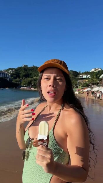 Julia alvarenga page leaked private photo uncensored HD quality