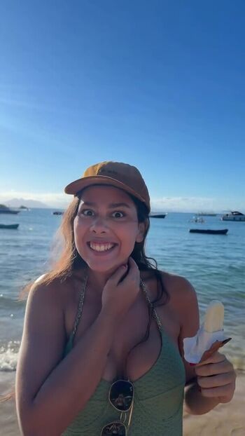 Julia alvarenga page leaked private photo uncensored HD quality