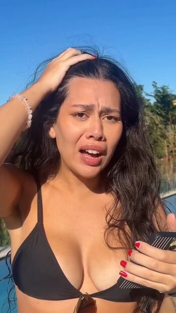 Julia alvarenga page leaked private photo uncensored HD quality