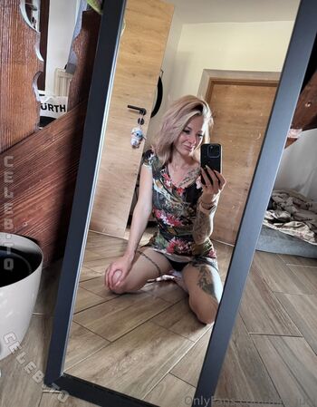 Julia kern page leaked private photo uncensored HD quality